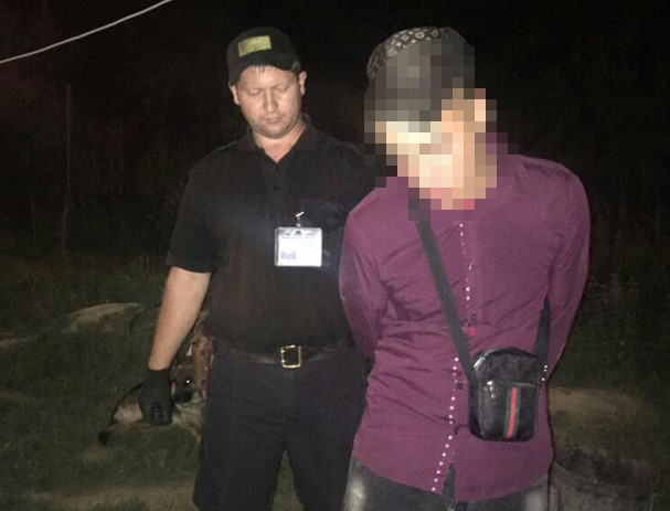 Гражданин Марокко пытался нелегально пробраться в ЕС, скрываясь в автобусе